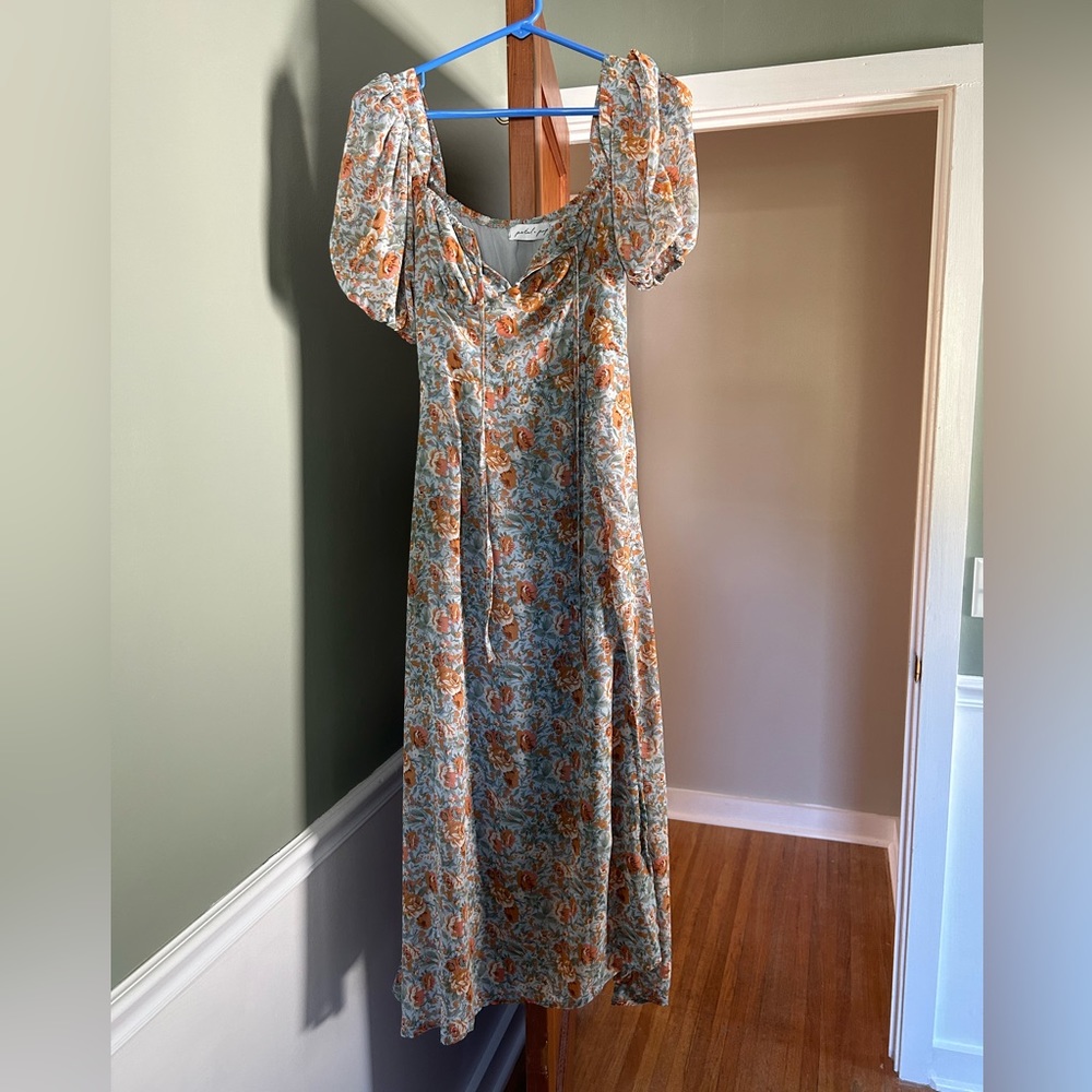 Petal & Pup Floral MIDI Dress.  Size US2.  Worn once.